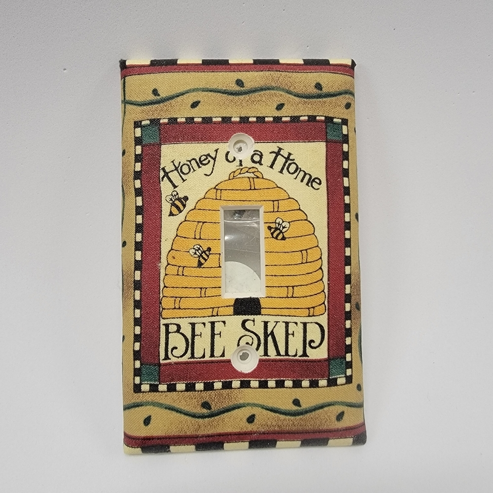 NWOT Hand Crafted "Honey of a Home--Bee Skep" Light Switch Cover with Screws